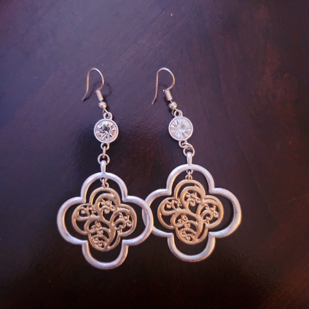 Elegant Silver and Gold Quatrefoil Earrings with Sparkling Crystal
